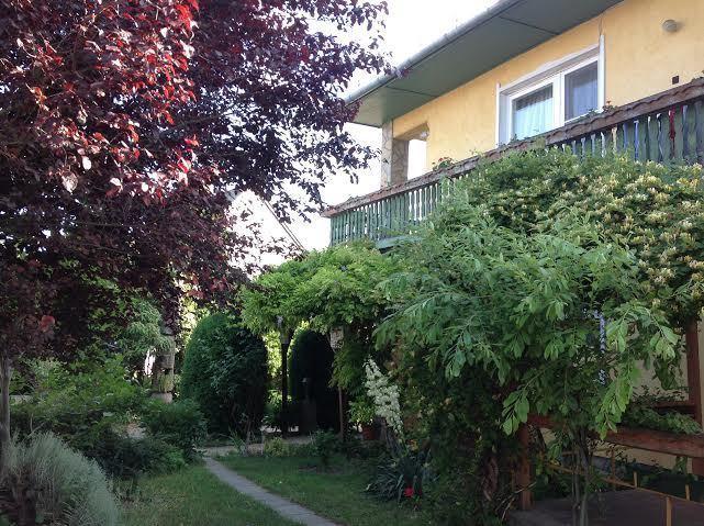 Готель Grill Garten Vendeghaz Кестхей Екстер'єр фото
