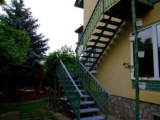 Готель Grill Garten Vendeghaz Кестхей Екстер'єр фото